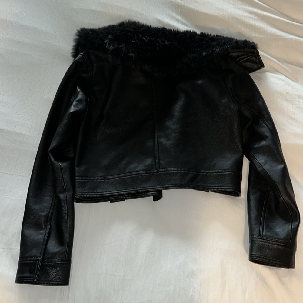 Abercrombie & Fitch Vegan Leather jacket - Picture 2 of 4